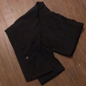 Lululemon exercise capris